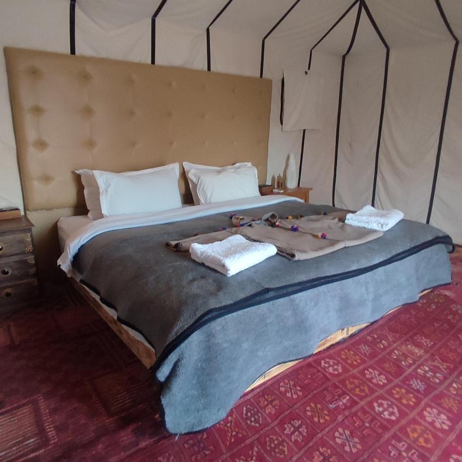 Overnight Luxury Camp Merzouga Exterior foto